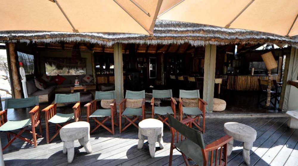 Une autre vue de la terrasse à Etosha