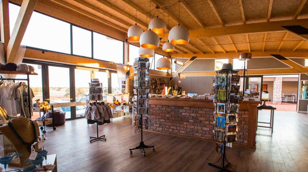 La réception dans le désert du Kalahari