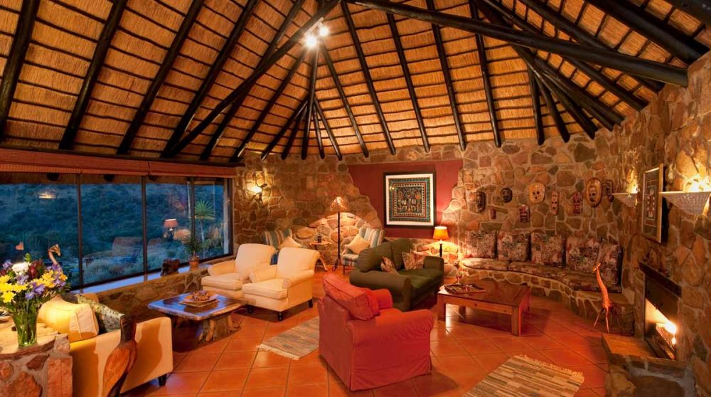 Le salon du Iketla Lodge