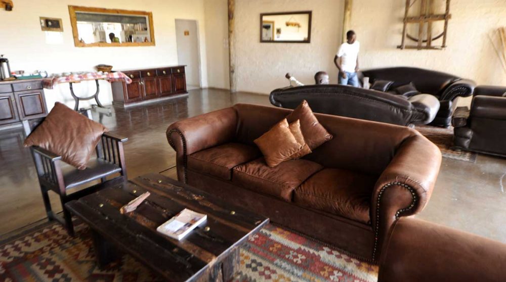 Autre vue du salon à Namib