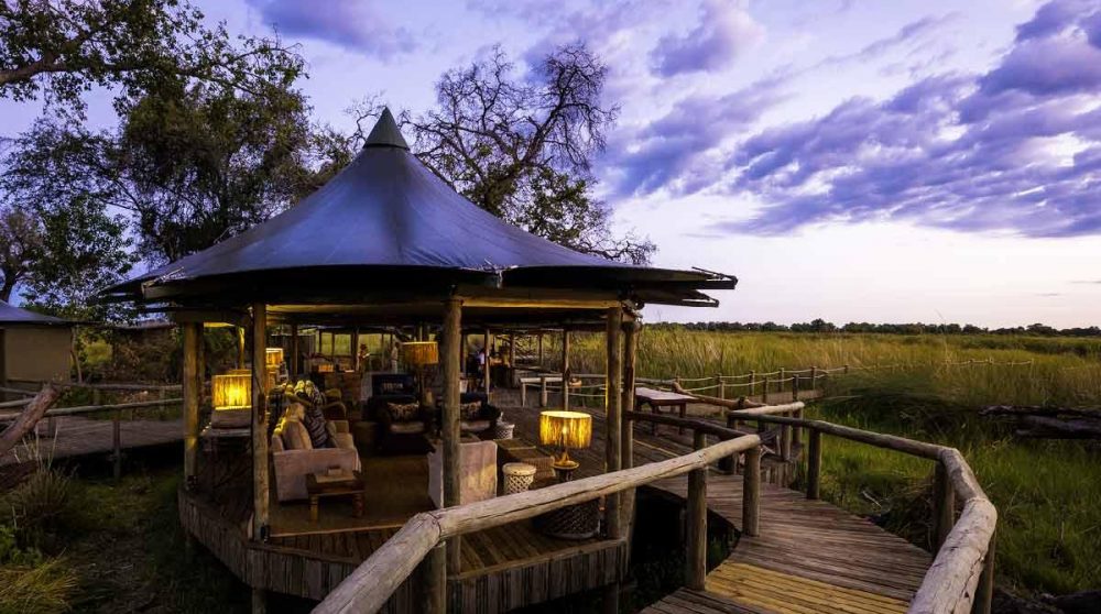 Le lounge au coucher du soleil