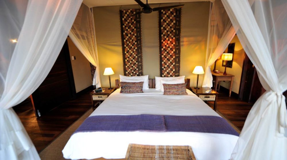 Lit dans une chambre du Little Ongava