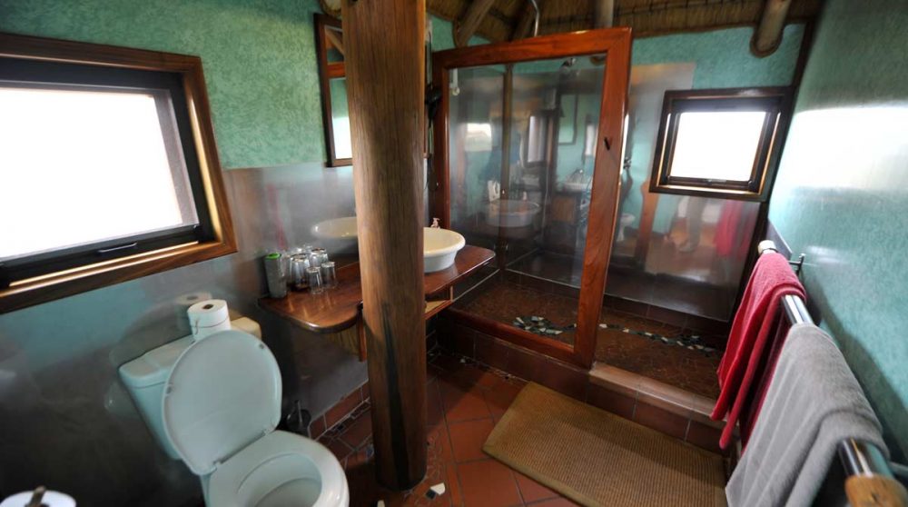 Une salle de bains au Stiltz