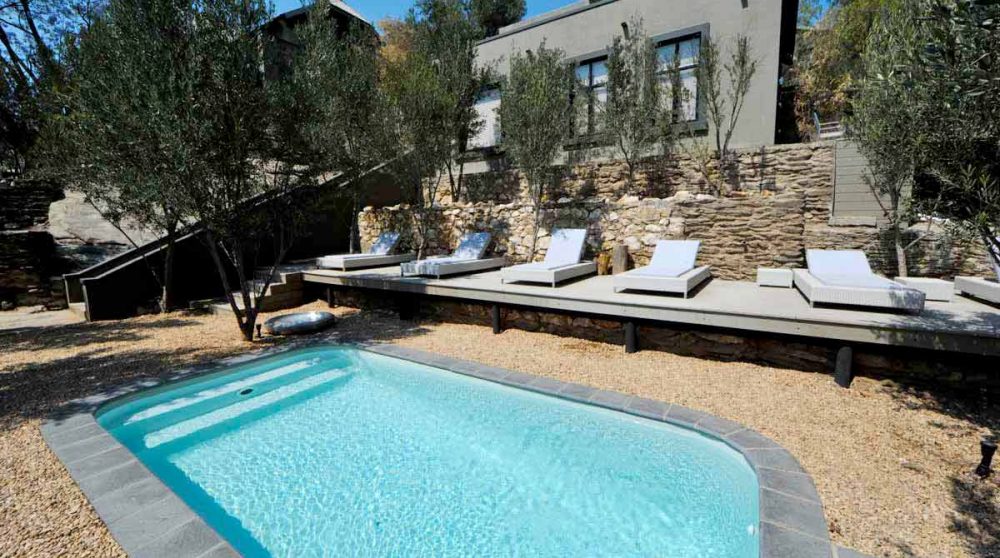 La piscine de l'hôtel à Windhoek