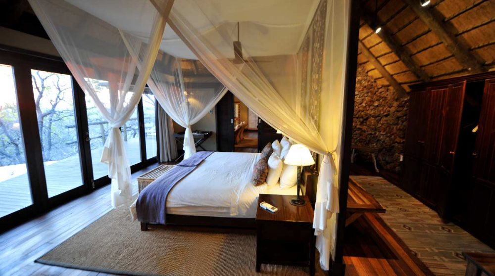 Autre vue de la chambre à Etosha