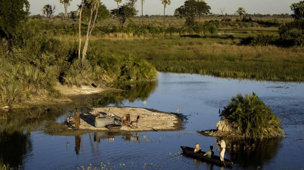 Dîner en amoureux sur une petite île