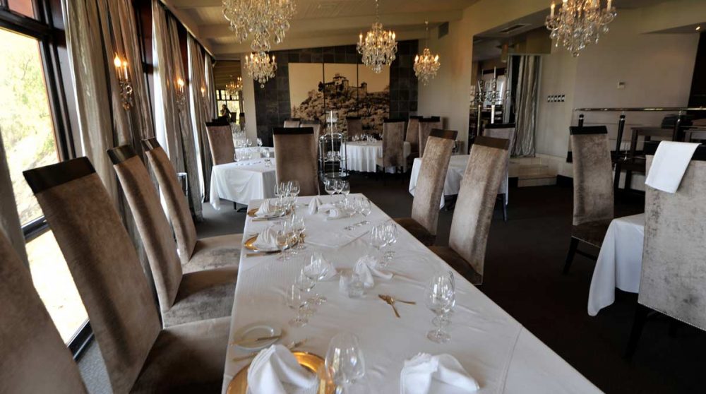 Table au restaurant à l'Hotel Heinitzburg