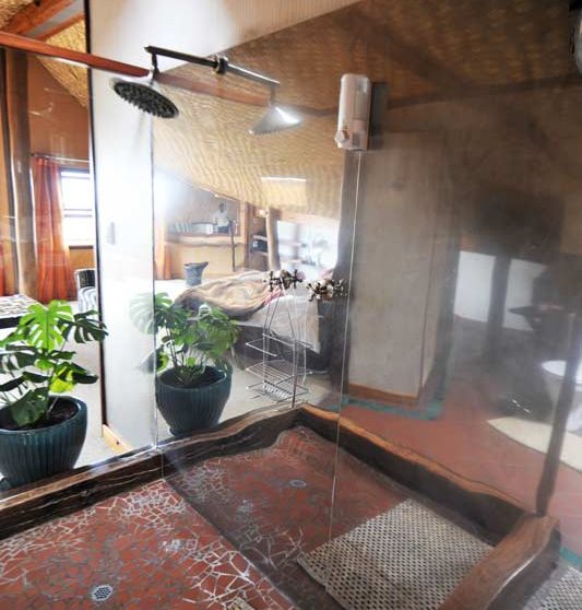 Douche intérieure en Namibie