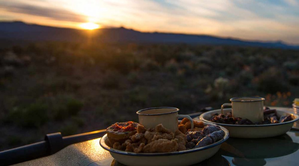 Le coucher de soleil eu moment de l'apéritif
