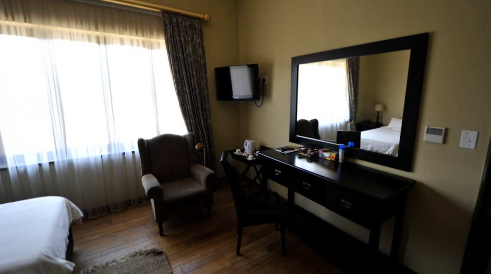 Bureau et fauteuil à Windhoek