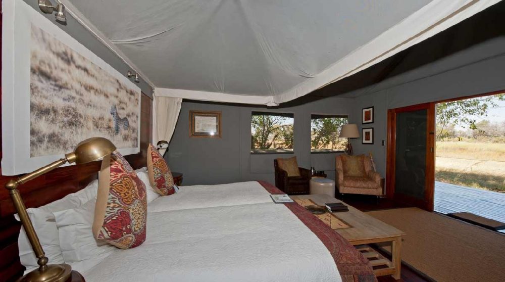 A l'intérieur de l'une des tentes