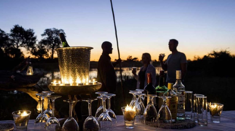 L'apéritif au coucher du soleil à Janaca camp