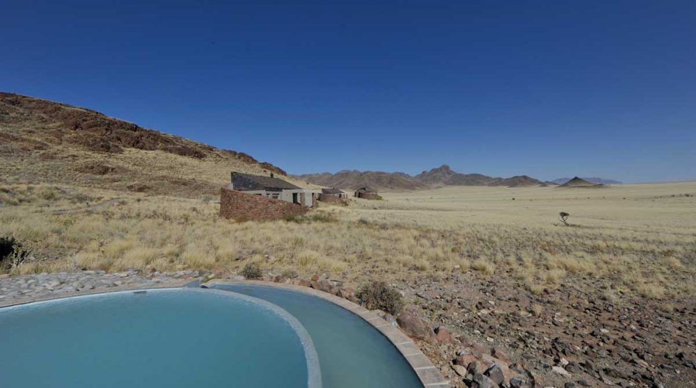 Autre vue de la savane au Sossusvlei Desert Lodge