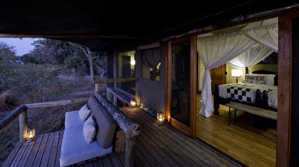 La terrasse de l'une des tentes au Botswana