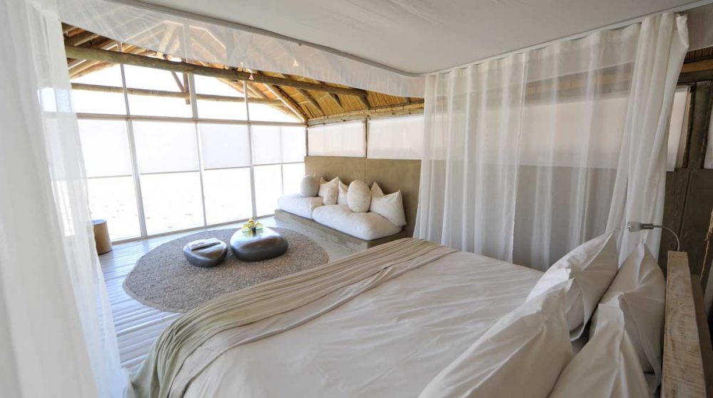 Lit dans une chambre à Namib