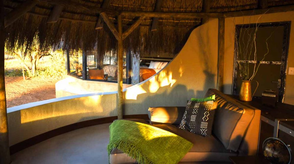 Coucher de soleil sur le lounge en Namibie