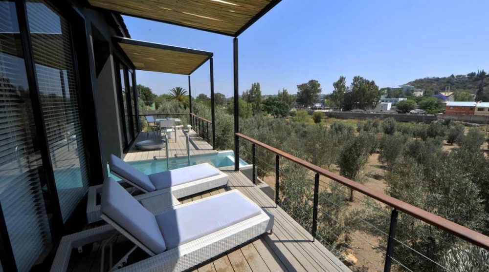 Balcon dans une suite Premier