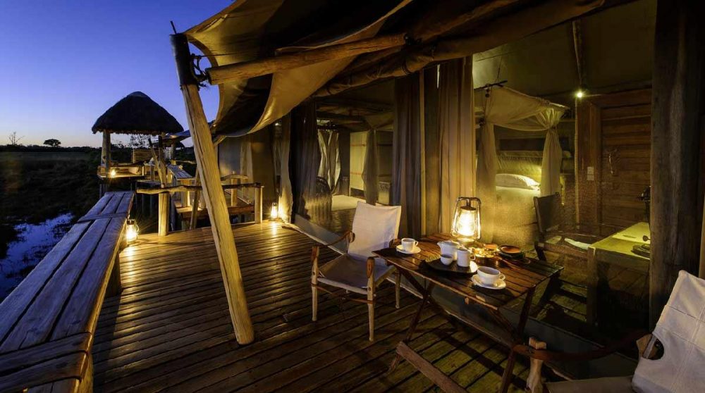 Depuis la terrasse de l'une des tentes au Botswana