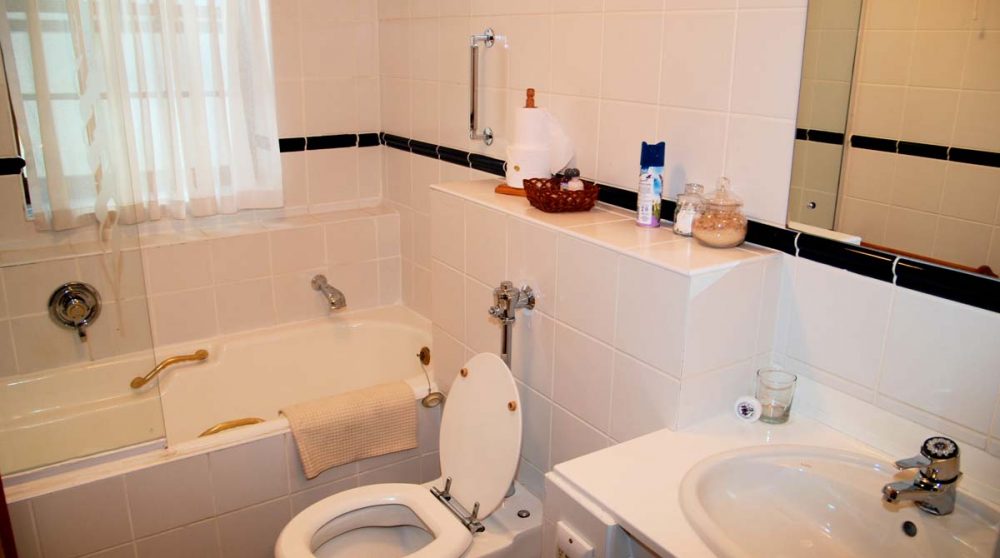 La salle de bains d'une chambre superior au D'Ouwe Werf