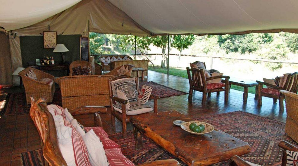 Salon du Governors Il Moran