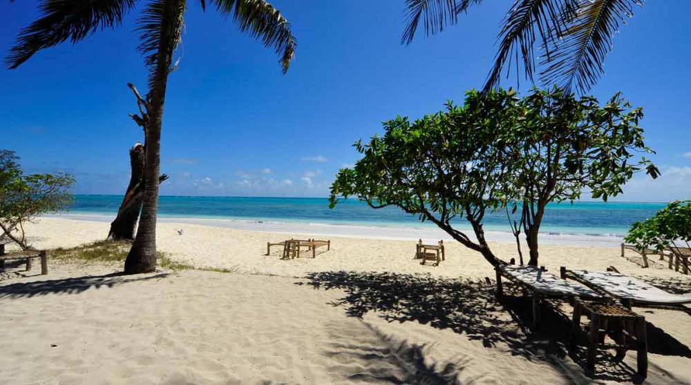 La belle plage du Kichanga Lodge au sud-est de l'île de Zanzibar