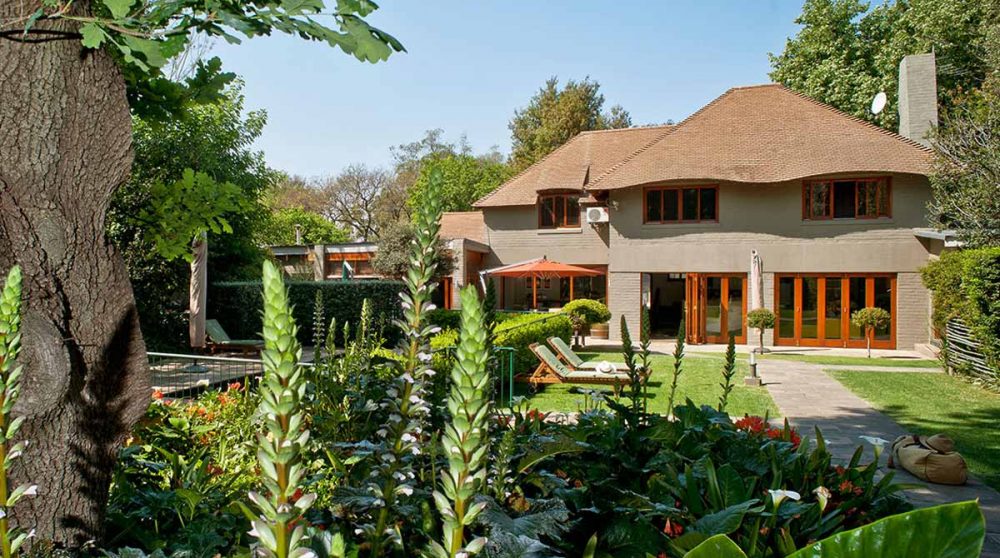 Le jardin de l'hôtel The Peech