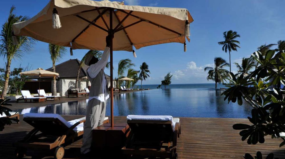 La piscine de l'hôtel The Residence à Zanzibar