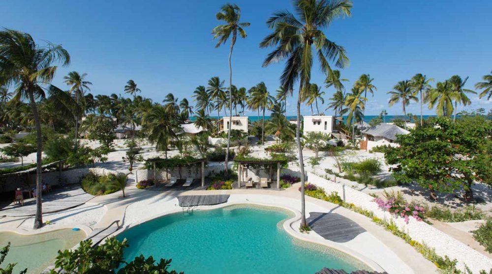 La piscine du White Sand Luxury Villas