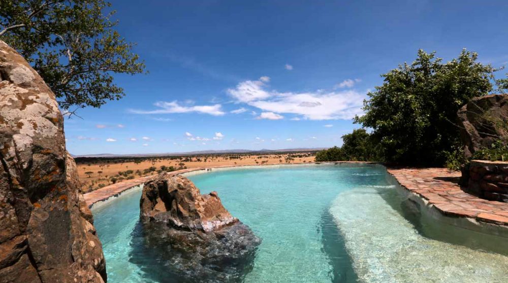 La piscine de l'hôtel en Tanzanie