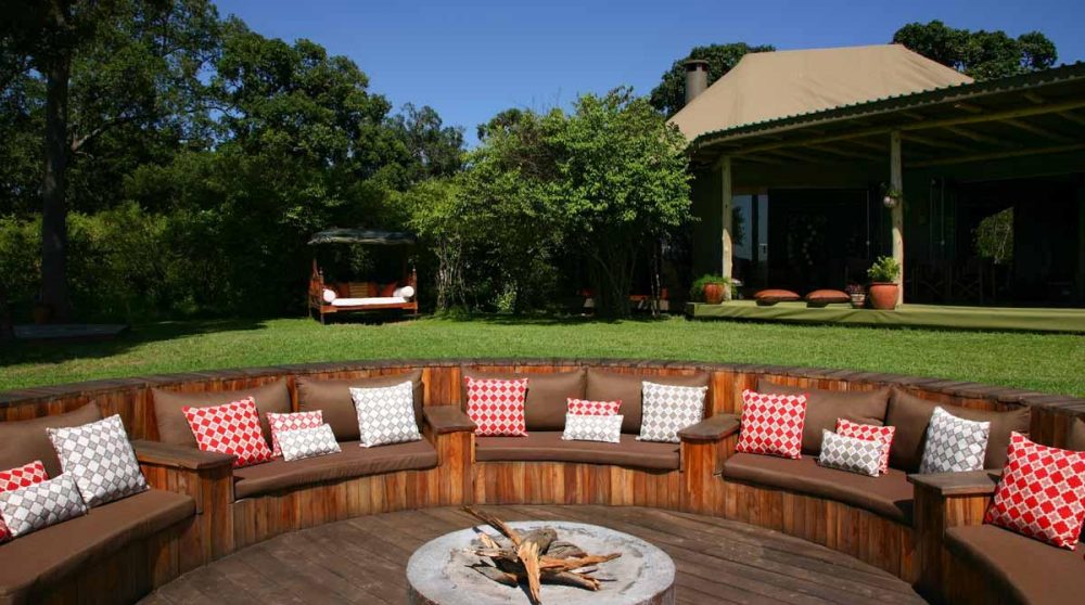 La terrasse du camp au Kenya