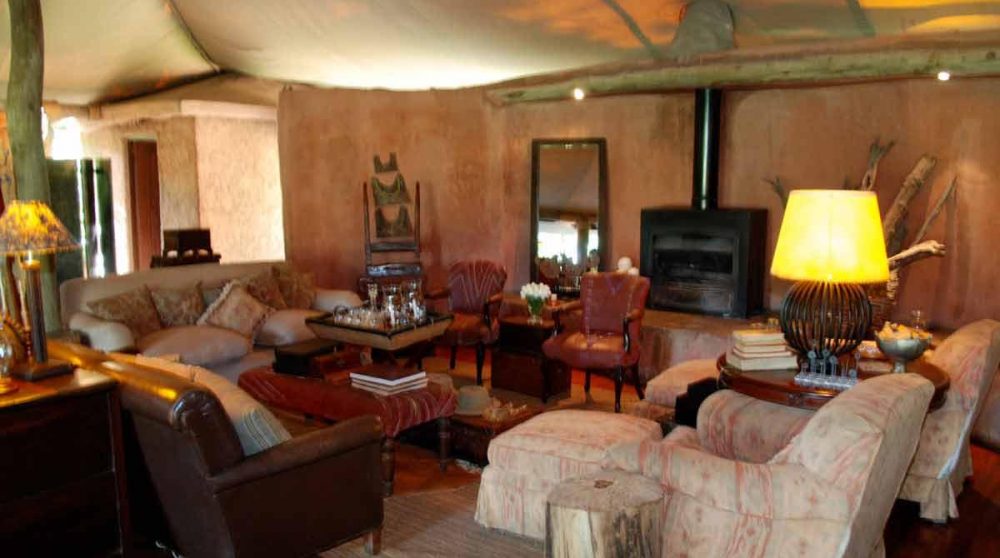 Autre vue du salon au Masai Mara