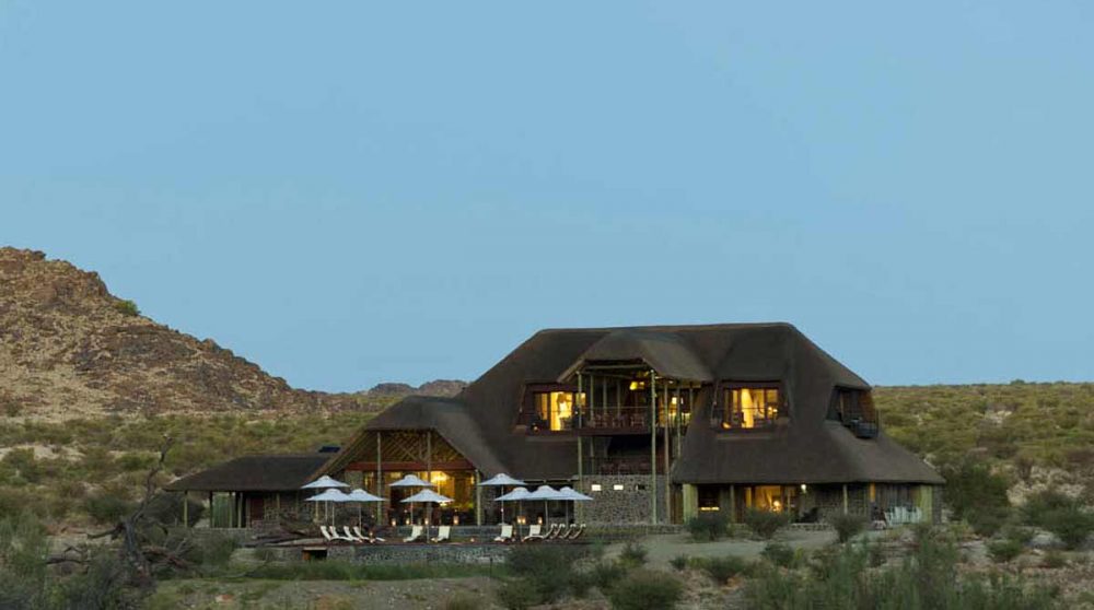 Les parties communes en fin de journée dans la Kalahari