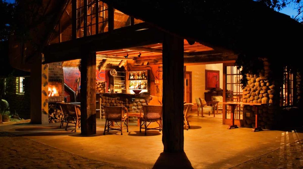 L'extérieur du bar le soir dans la Kwazulu Natal