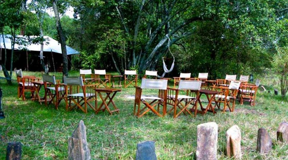 Installation pour un feu de camp