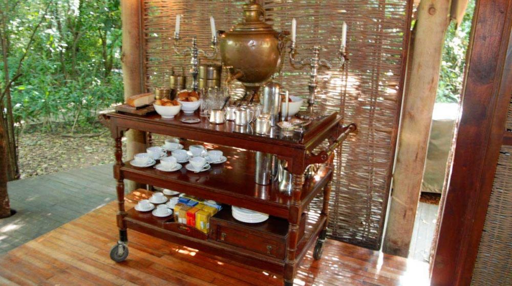 Chariot avec collation et boissons