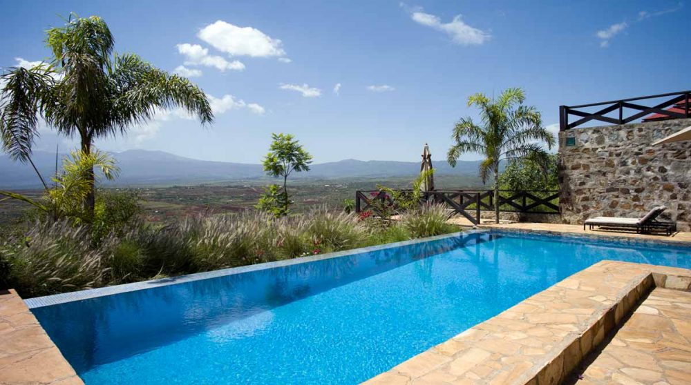 La vue depuis la piscine