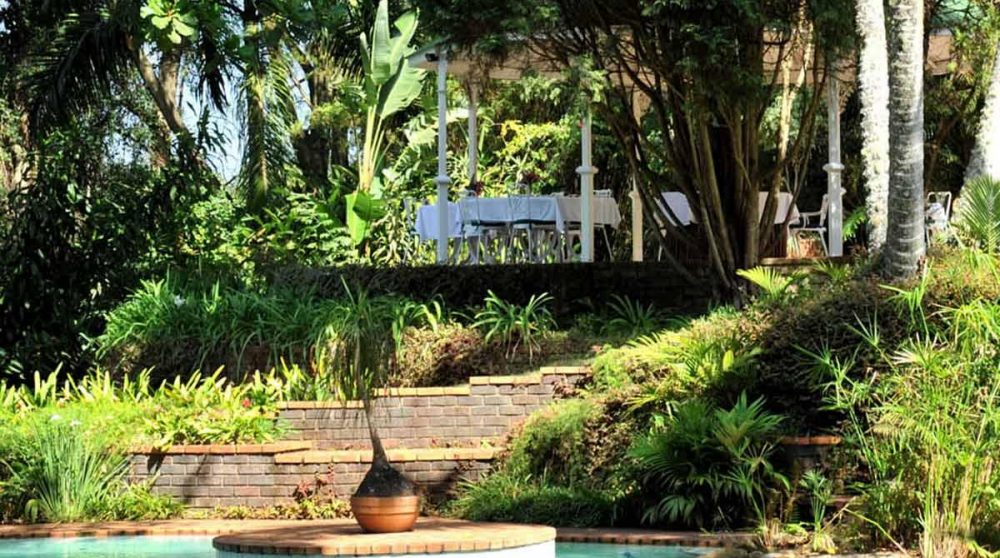 La bassin sous la terrasse