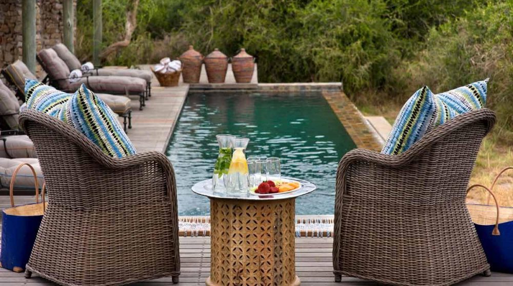 Autre vue de la piscine