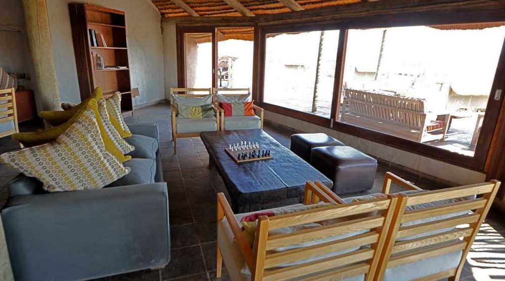 Canapés et fauteuils dans le salon