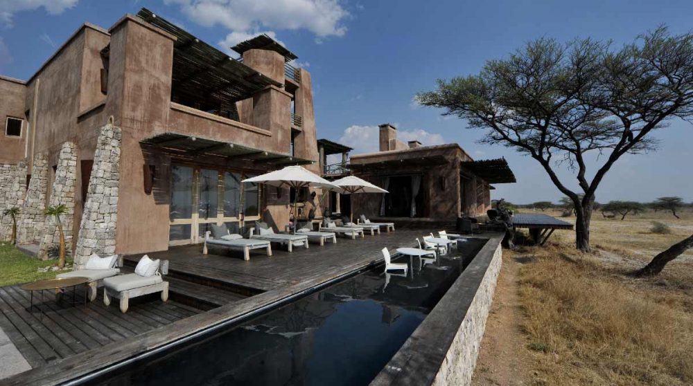 La piscine et la nature à Etosha