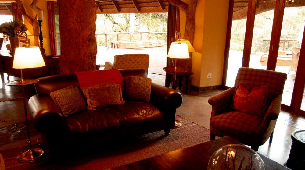 Canapé et fauteuil à Madikwe