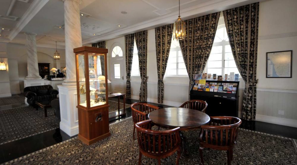 Un salon à l'accueil à Swakopmund