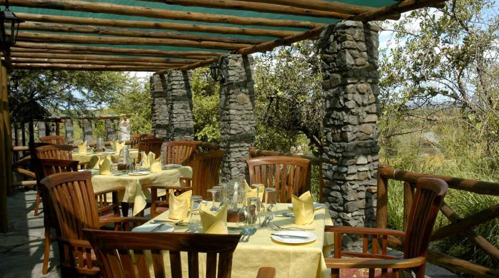 Déjeuner au Mbuzi Mawe