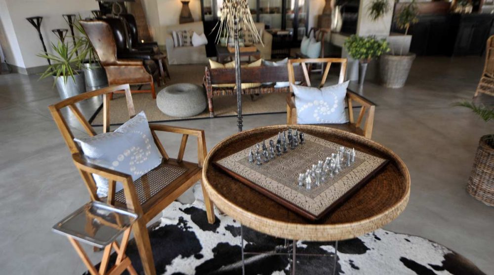 Fauteuils au Mushara Outpost