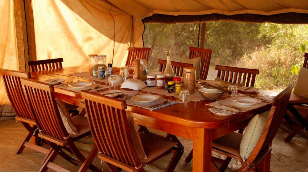 Table pour déjeuner au Offbeat Mara Camp