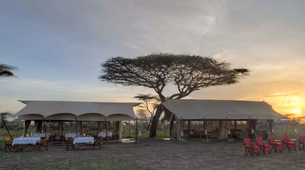 Coucher de soleil au Serengeti Under Canvas