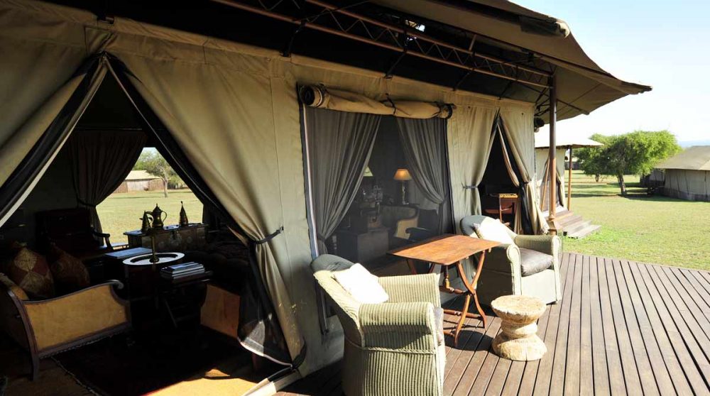 Entrée d'une tente au Singita Sabora Tented Camp