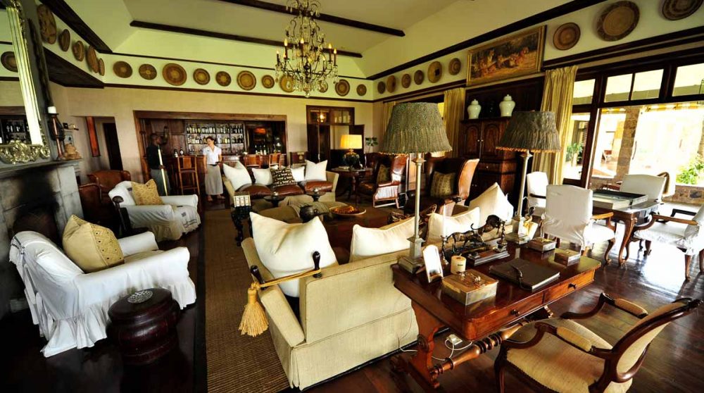 Le salon du Singita Sasakwa Lodge