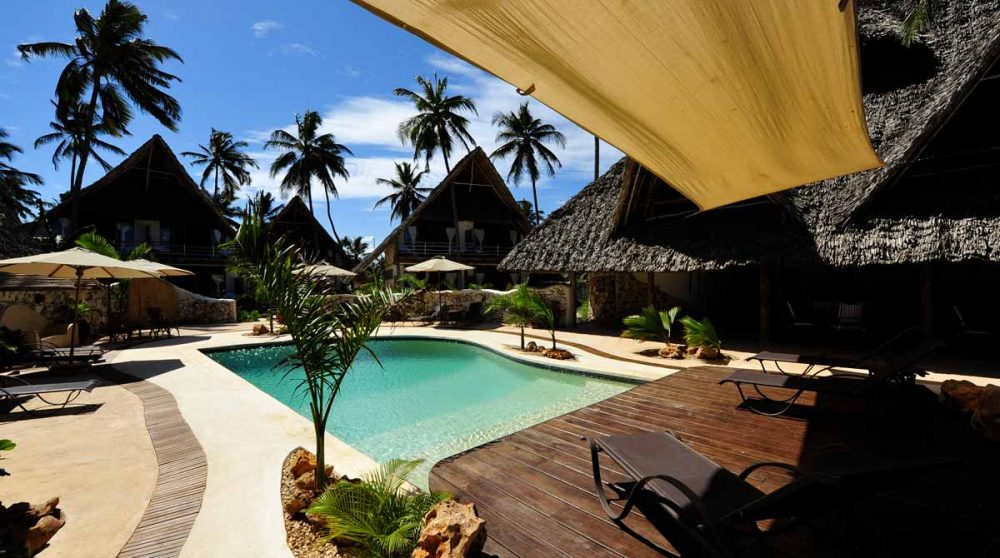 La piscine de l'hôtel à Zanzibar