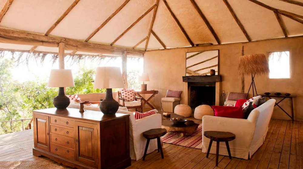 Autre vue du salon dans le parc du Seregenti